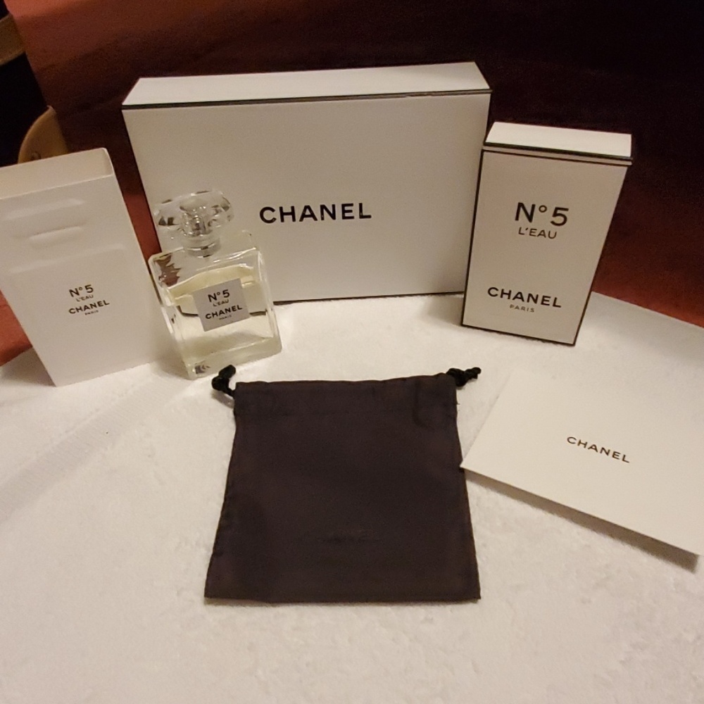 CHANEL N°5 L'EAU